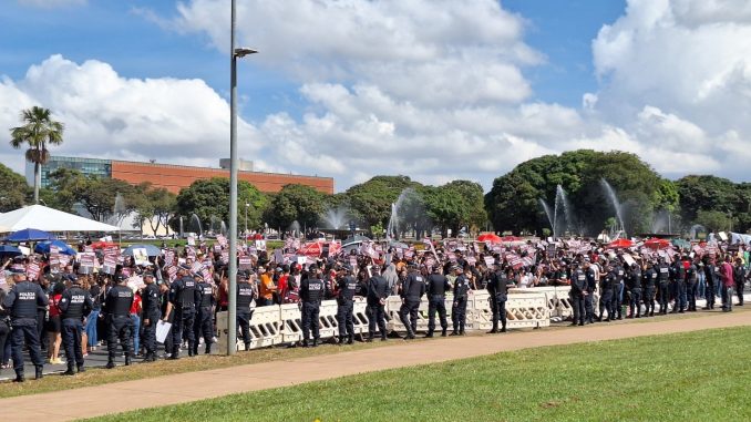 greve professores df-9479lçg3933